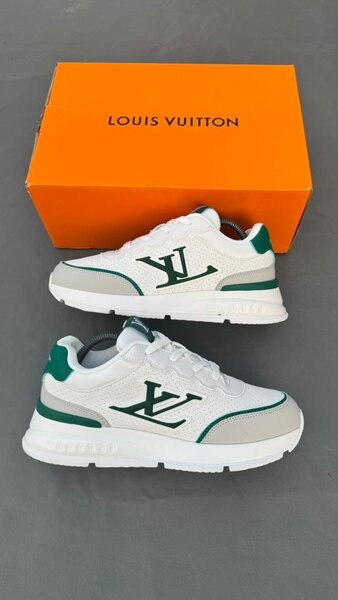 Baskets Louis Vuitton Homme