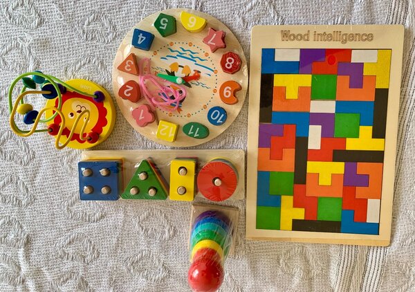 Montessori toys