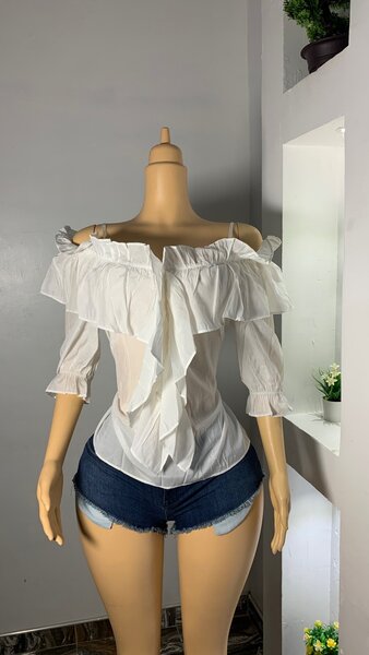 Blouse top