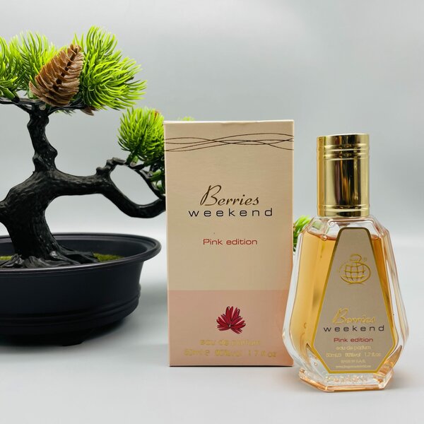 Fragrance world Berries Weekend eau de parfum 50ml