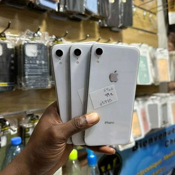 iPhone xr reconditionné blanc