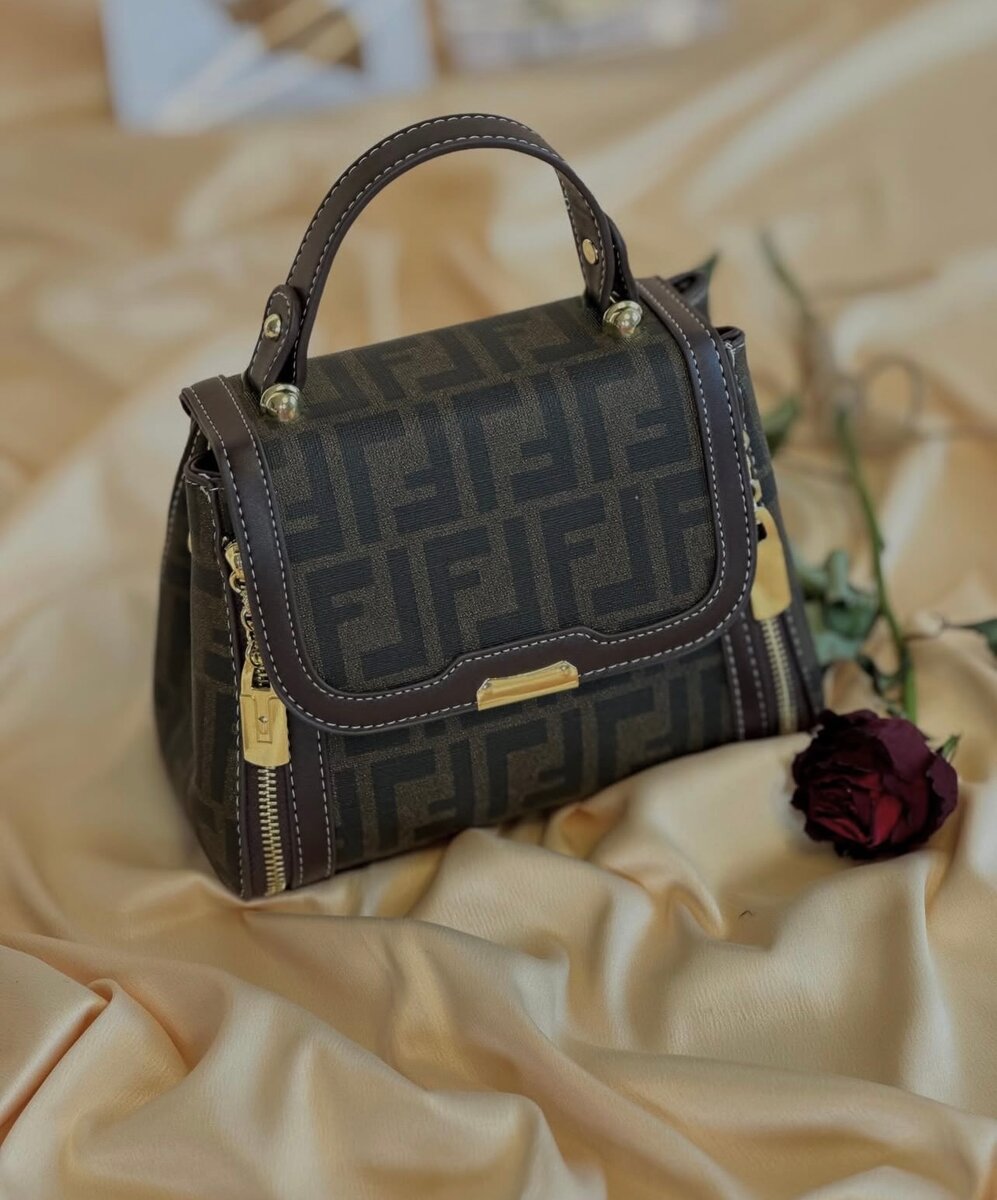 Sac à main élégant femme