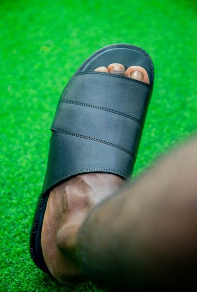 Sandales en cuir pour homme