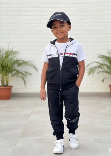Ensemble Sport Garçon Élégant