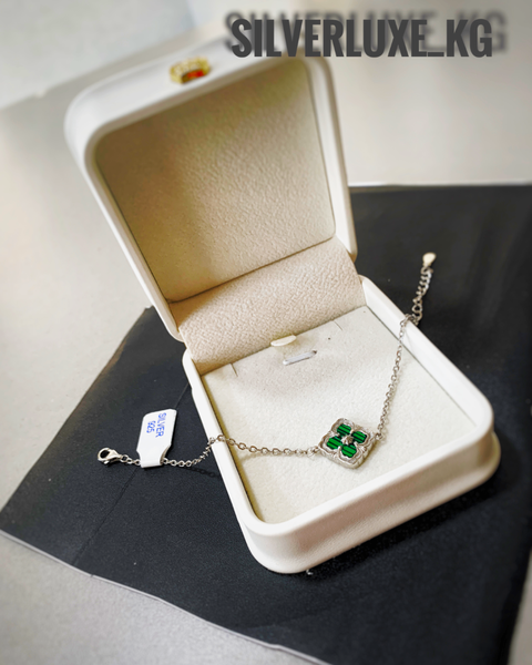 Браслет ванклив