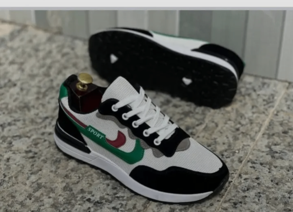 Baskets classiques homme