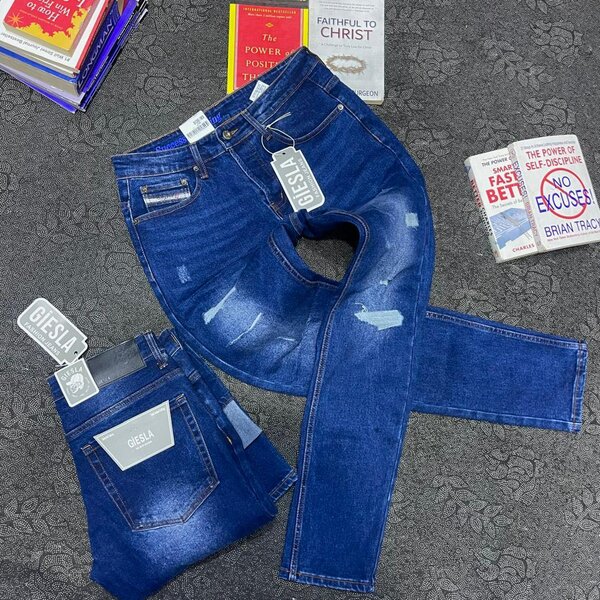 Stock Jeans