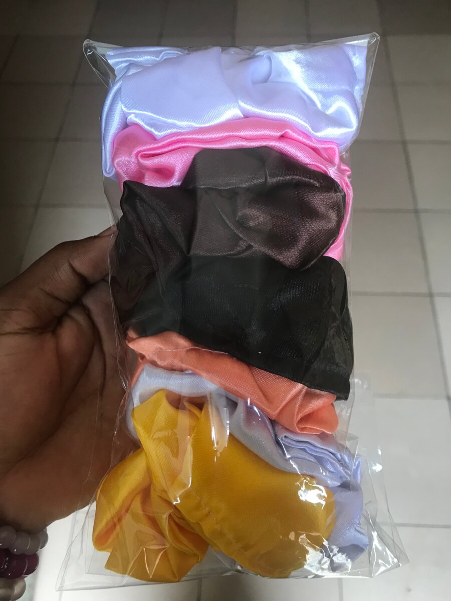 Lot de chouchous satin colorés