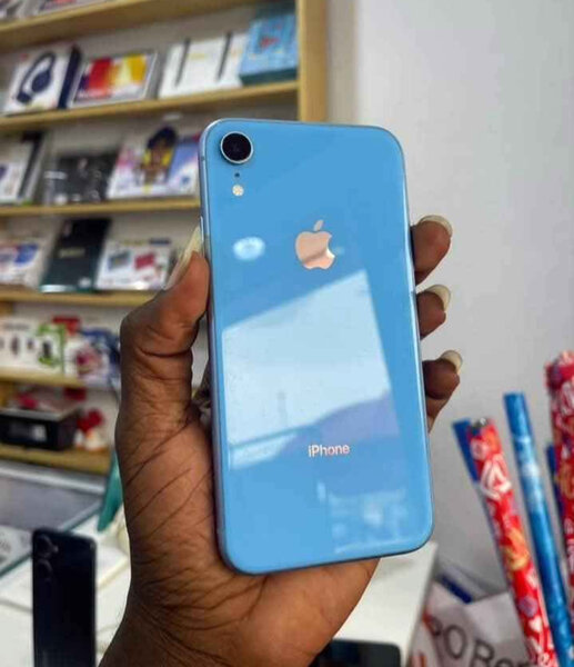 iPhone XR Bleu Débloqué