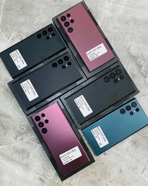 Samsung S22 ultra 128G neuf