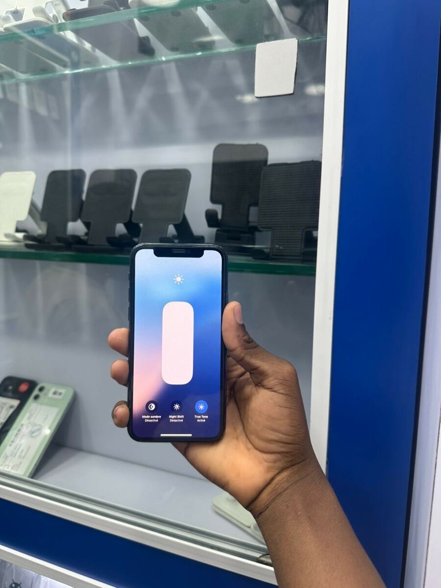 iPhone 11Pro 256GB très propre