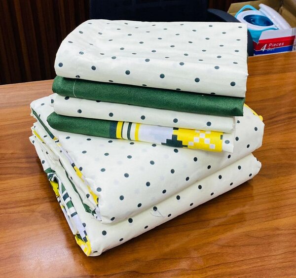 set includes 2 bedsheets and 4 pillowcases
