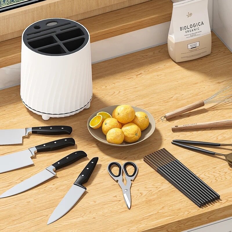 Cutlery organizer
