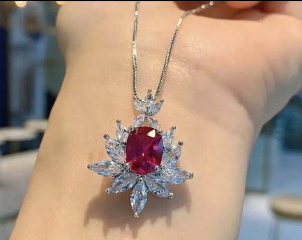 All types of exclusive imported jewellery available contact