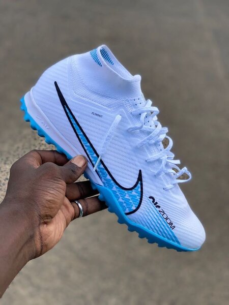 Chaussures de Football Homme