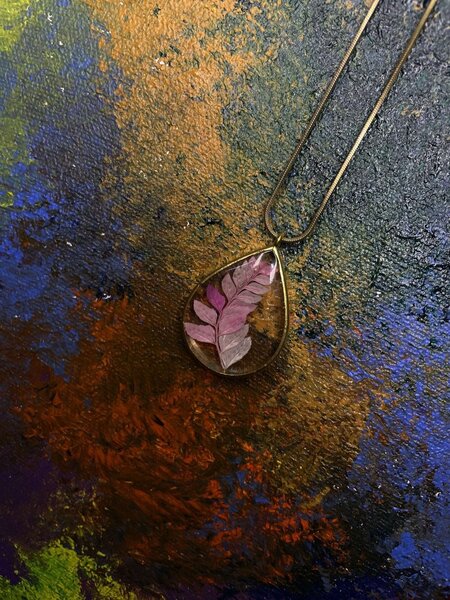 Resin leaf pendant