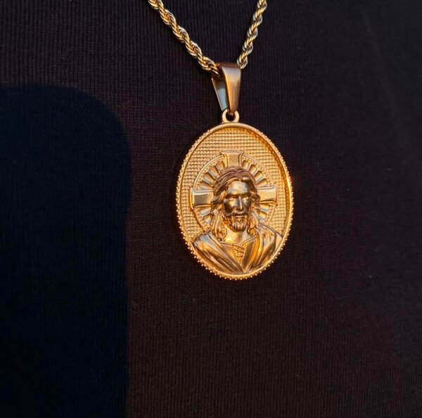 Original Gold Pendants Necklaces (Unisex)