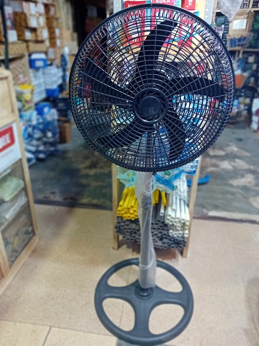 Elbee Standing fan