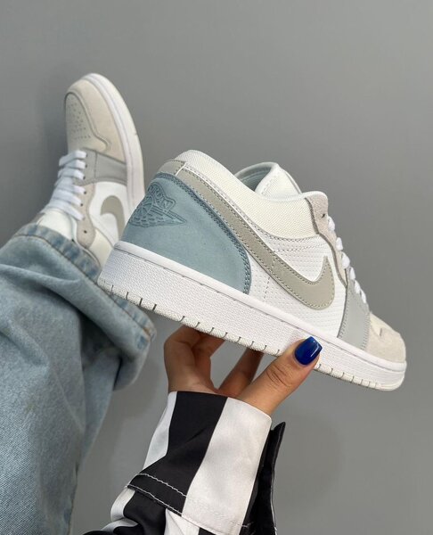 Air Jordan one paris