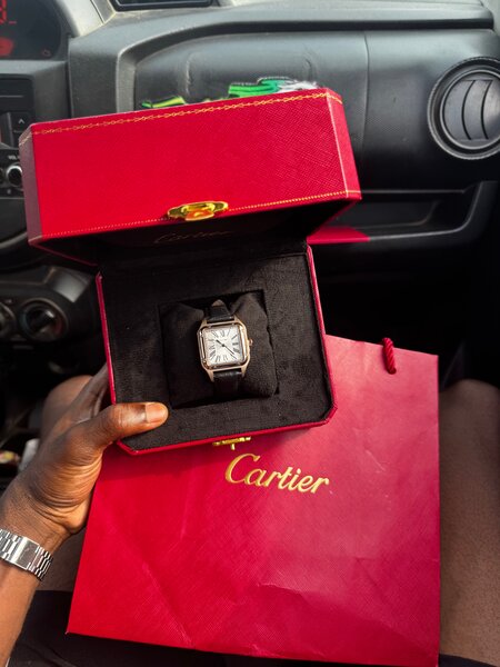 Montre Cartier Santos en cuir