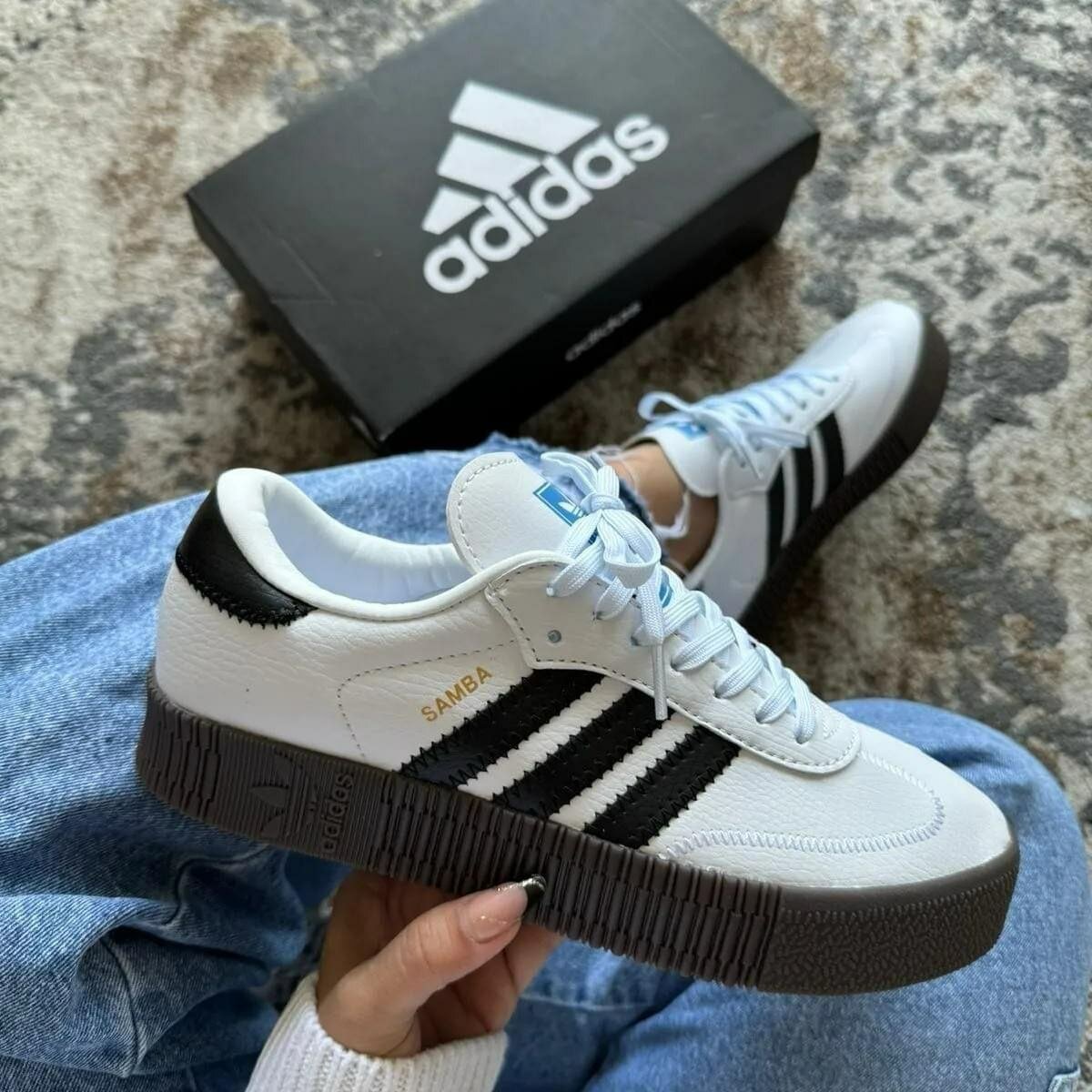 ADIDAS SAMBA