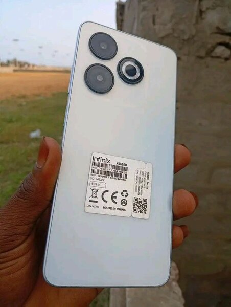 Smartphone Infinix Moderne