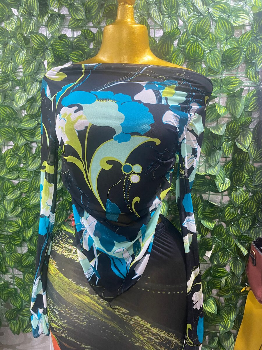 Haut asymétrique chic