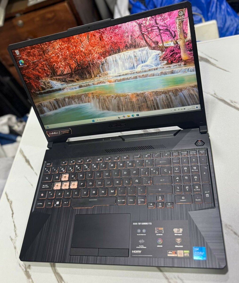 ASUS TUF GAMING F15 FX506HC C