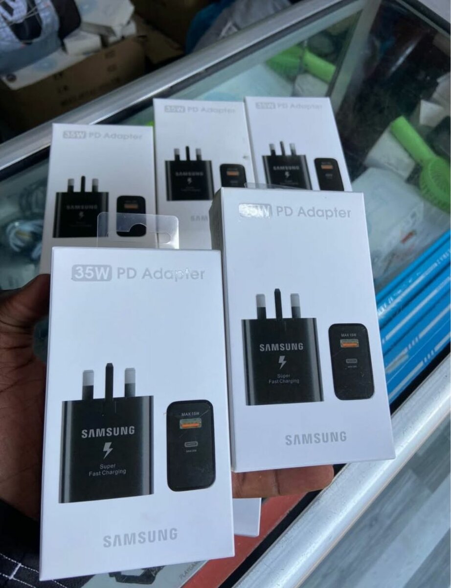 Samsung C to C 35watts charger