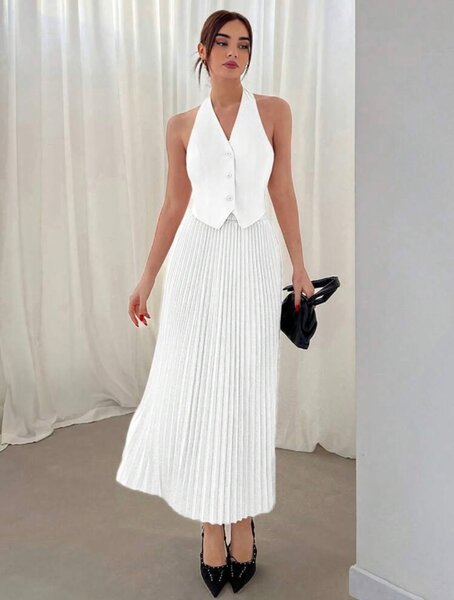 Halter Neck Single Breasted Vest And Pleated Skirt Two Piece