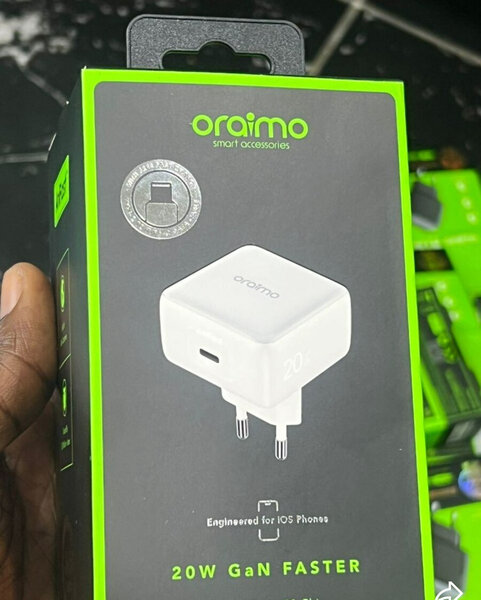 Oraimo 20W GaN Charger