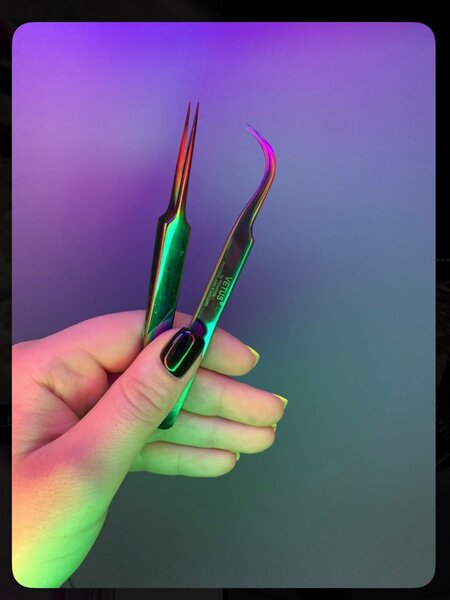 Pince à épiler professionnelle