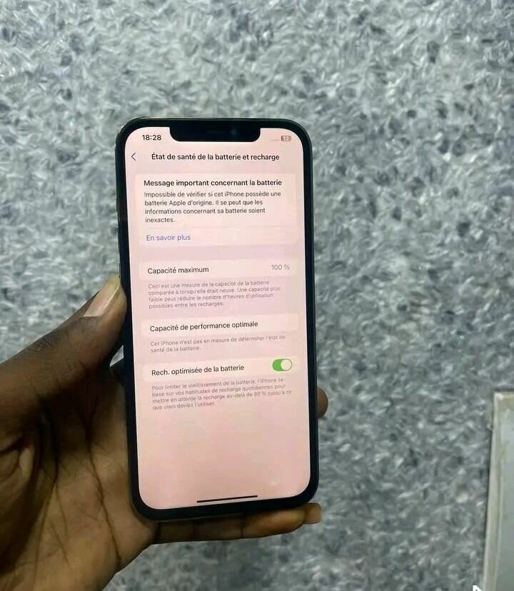 Apple iPhone 11 Pro - Téléphone Portable Reconditionné