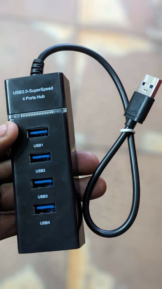 4 way USB hub