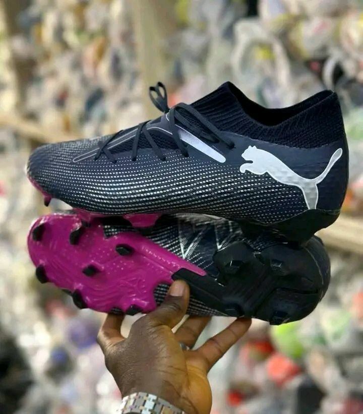 Chaussures de foot Puma