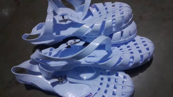 Sandales en PVC légères