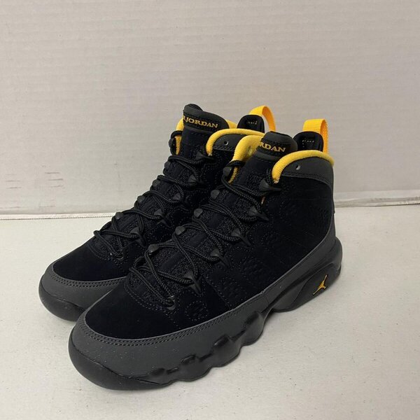 Basket noir et jaune homme