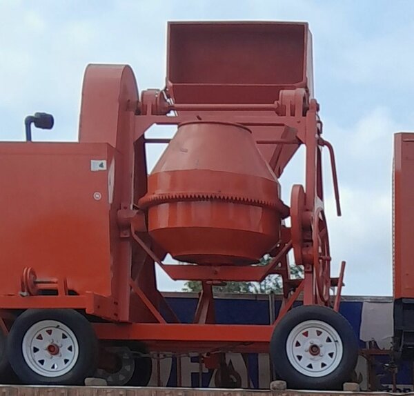 Concrete mixer