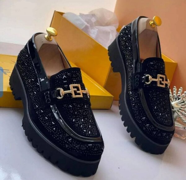 Mocassins noir élégants