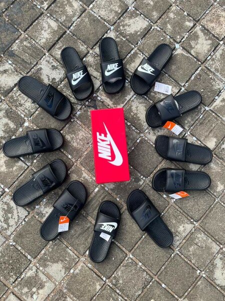 Nike slides