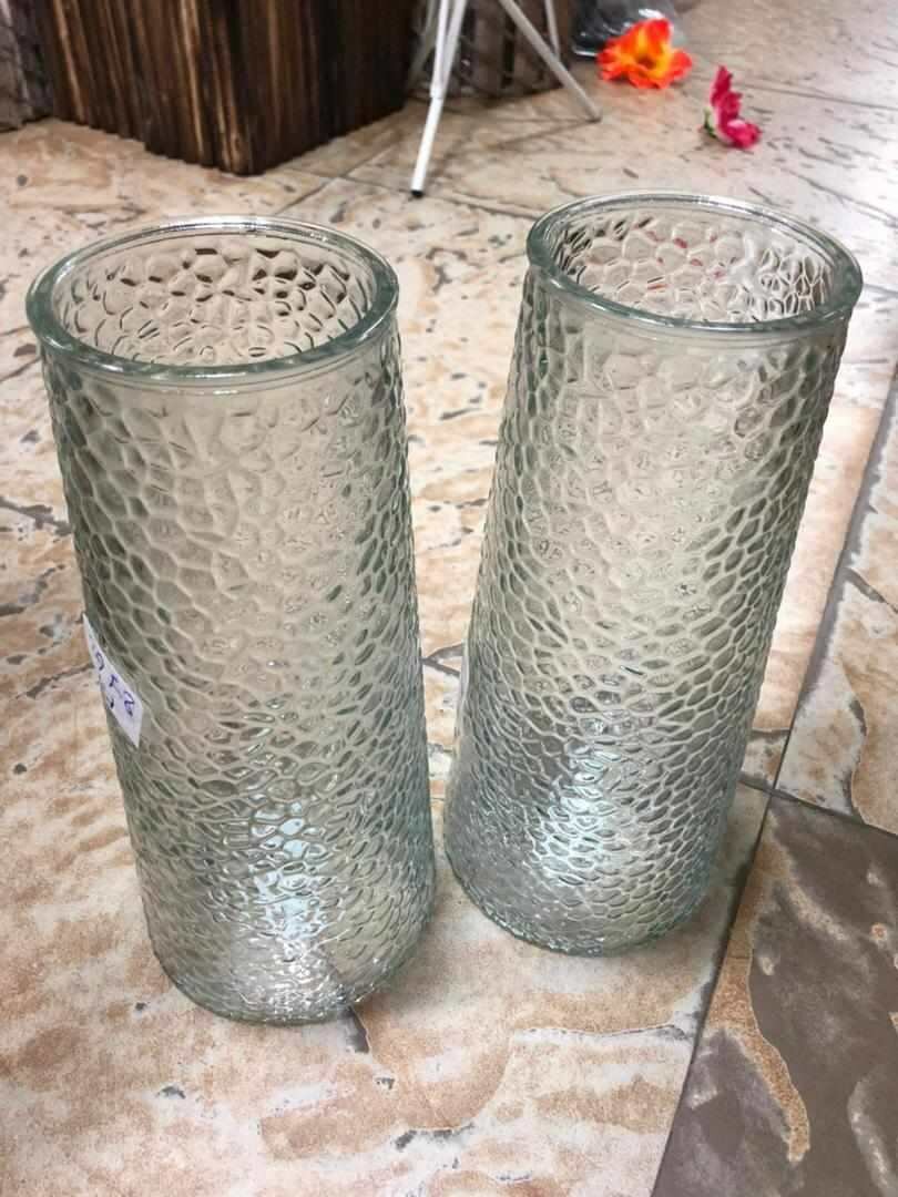 Vases en verre texturé