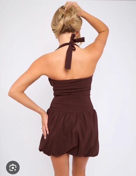 Robe Halter Marron Élégante