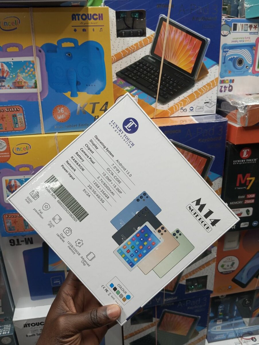 Tablette M14 12GB RAM 256GB