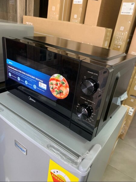Midea Microwave Oven
