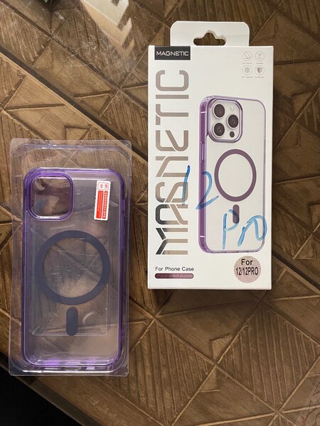 iPhone 12/12 Pro phone case