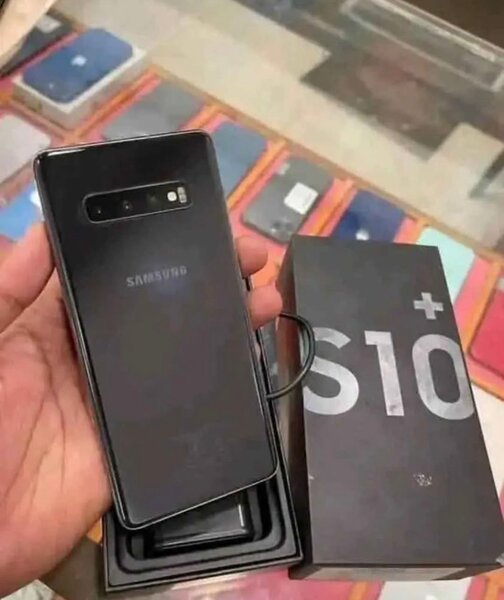 Samsung Galaxy S10+ - Téléphone reconditionné