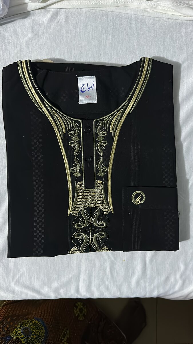 Boubou homme brodé élégant