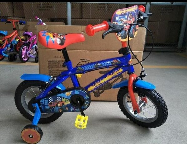 Vélo enfant Disney Cars bleu