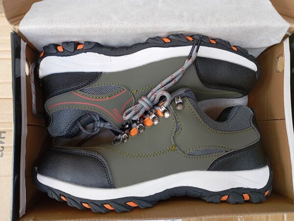 Chaussures de Sécurité Antidérapantes