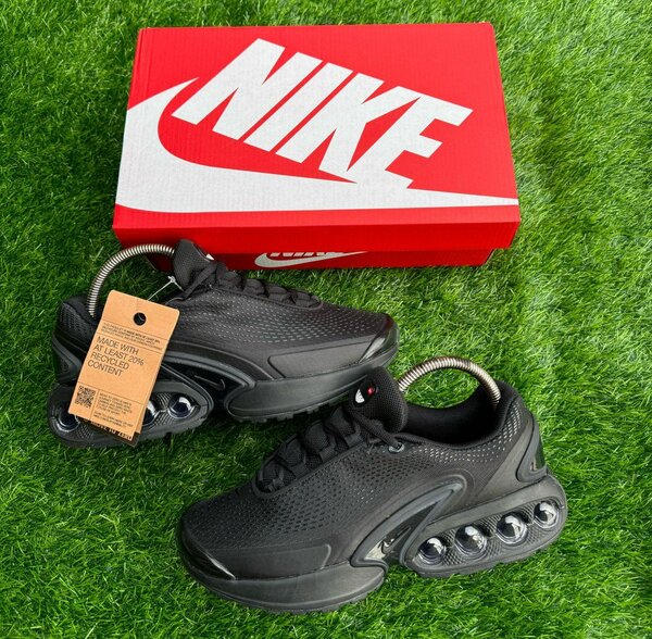 Nike Chaussures Sports Noires